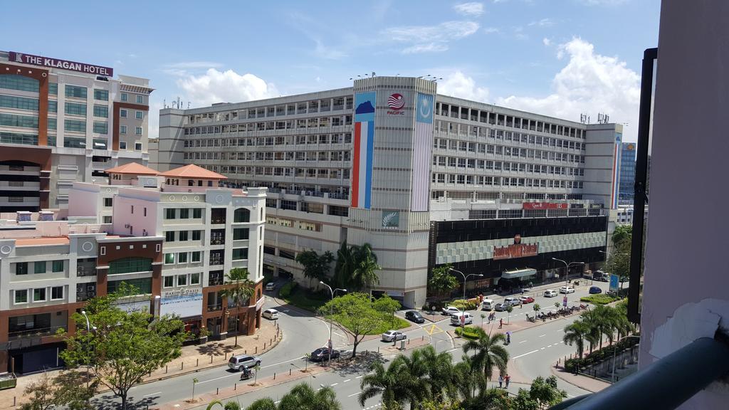 Marina Court Kk City Homestay Kota Kinabalu Luaran gambar